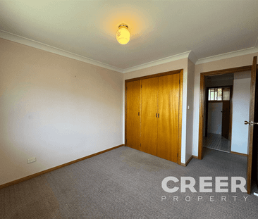 SECURE TWO BEDROOM UNIT IN GREAT LOCATION - Photo 6