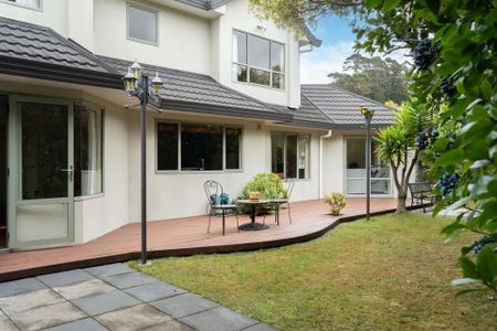 4 Bedroom Home in Churton Park - Photo 4