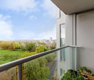 Studio to rent - Photo 2