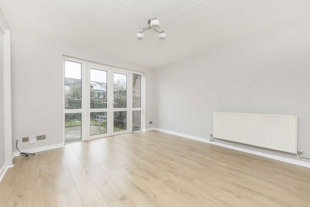 2 bedroom house to rent - Photo 1