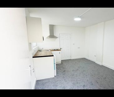 Studio Flat, Kingsland High St, E8 - Photo 1