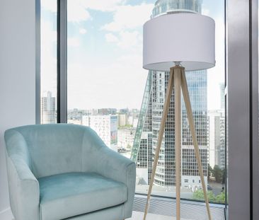 Warszawa, Śródmieście, Twarda - Photo 1