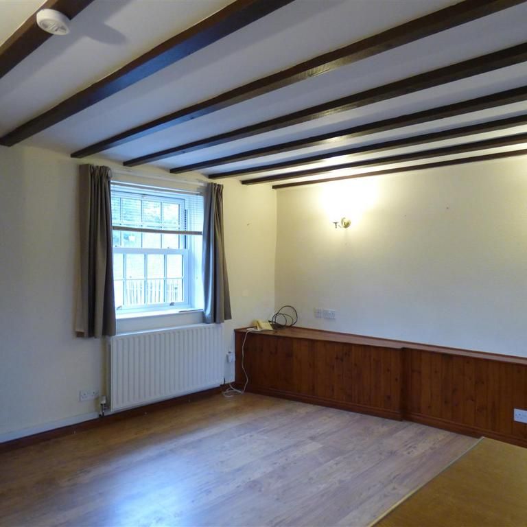 2 bedroom cottage to rent - Photo 1