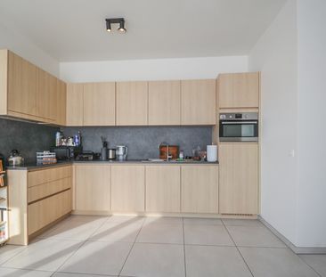 Energiezuinig 2-slaapkamer appartement met garage - centrum Rumbeke - Foto 6