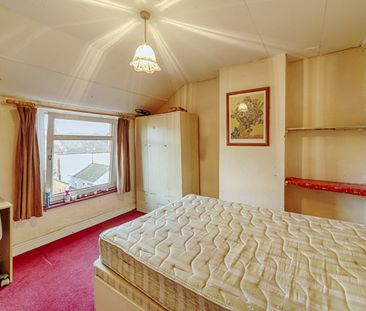 4 Bed Terraced House, Hollis Road, CV3 - Photo 6