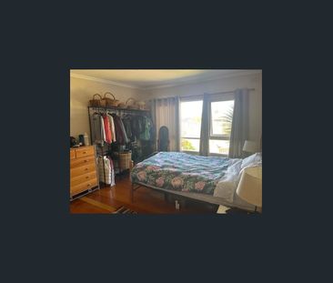 Seaside Cottage in Old Ocean Grove - Photo 6