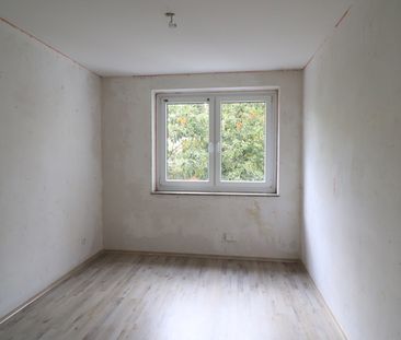 3 Zimmer-Wohnung in der 2 Etage, freut sich auf eine neue Familie WBS ERFORDERLICH - Photo 4