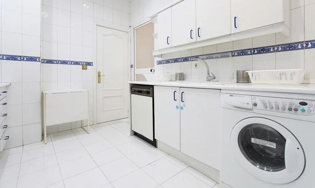 Calle de Amado Nervo, Madrid, Community of Madrid 28007 - Photo 1