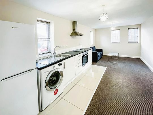 1 Bedroom Apartment for rent in Mcconnel Crescent, New Rossington - Photo 1