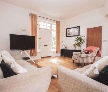 Drovers Mead, Warley, Brentwood, CM14 - Photo 1