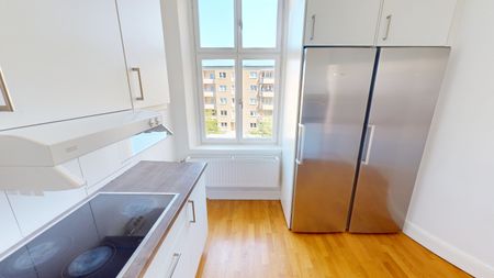 Nyforsgatan, Eskilstuna - Photo 2