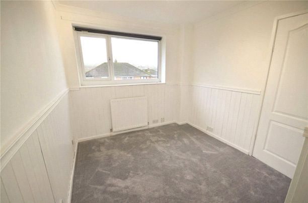 Greendale Grove, Denton, Manchester, Greater Manchester, M34 7EW - Photo 1