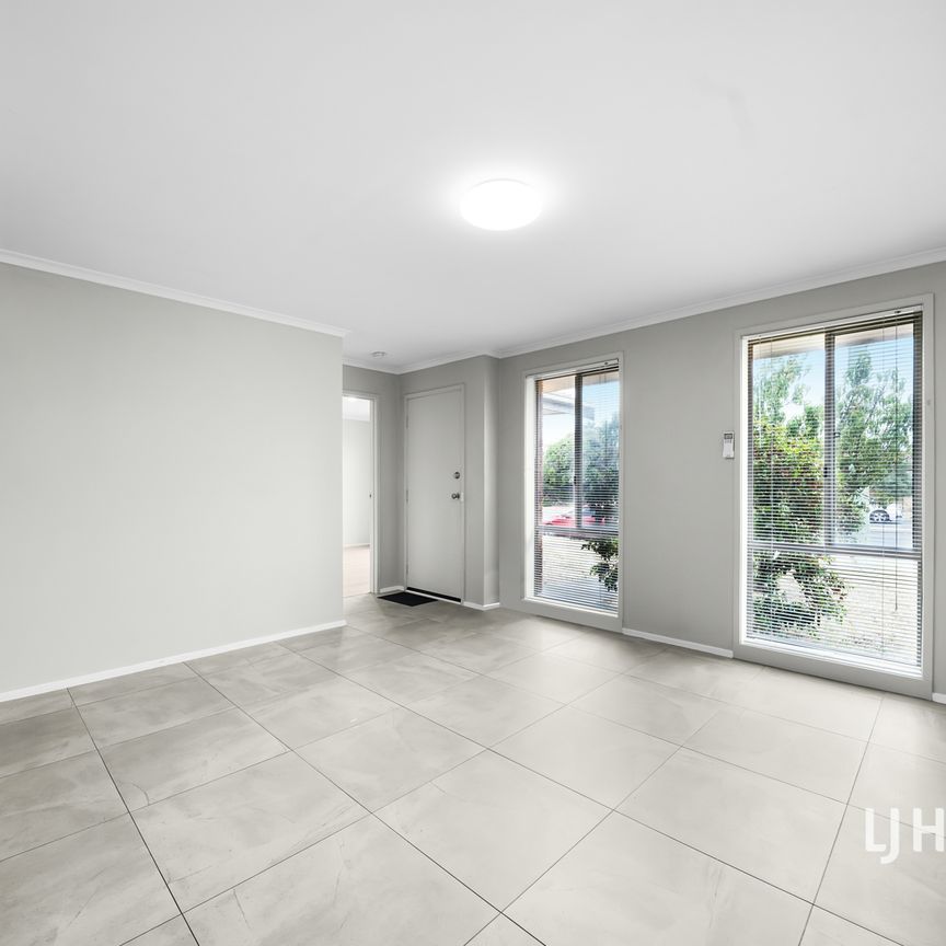 1 Bellbridge Drive, Hoppers Crossing VIC, Belconnen - Photo 1