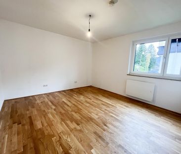 Helle 2 Zimmer WHG mit großen Balkon und Carport - Foto 2