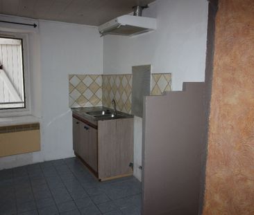 Location Maison 3 pièces 82m² - Photo 2