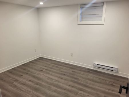 For Lease - 116 Elinor Avenue Unit# Lower Level, Toronto, Ontario - Photo 4