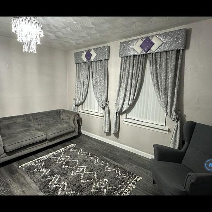 3 bedroom flat to rent - Photo 1