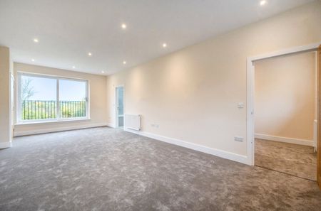 2 bedroom maisonette to rent - Photo 5