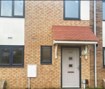 3 bedroom terraced house to rent - Photo 3