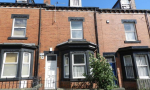 18 Ridgeway Terrace, Leeds, LS6 2HU - Photo 1