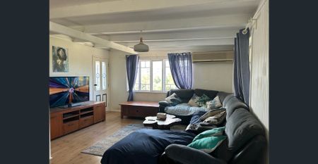 Character home with plenty of space inside and out - Photo 4