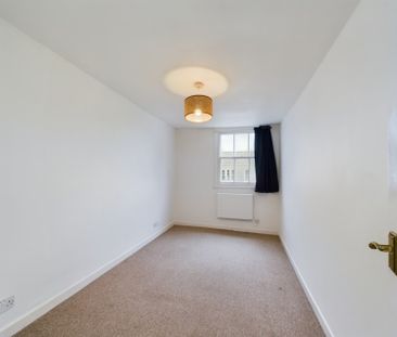 London Road, Cheltenham, Gloucestershire, GL52 - Photo 1