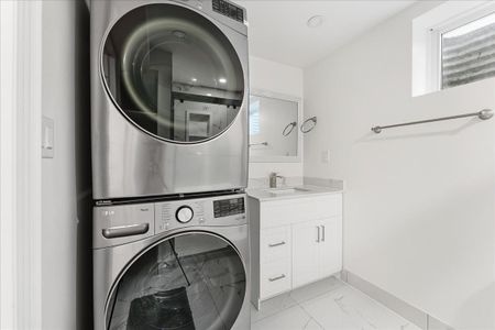 For Lease - 1209 Woodview Drive Unit# Bsmt, Oakville, Ontario - Photo 4