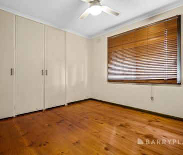 Family Home - Photo 2