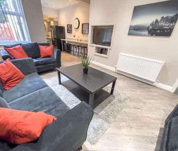 Birstall Road, L6 - Photo 1