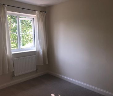 3 bedroom detached house to rent - Photo 5