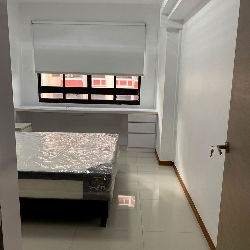 Blk 695 Jurong West Central 1 (Jurong West), HDB 4 Rooms - For Rent - Photo 1