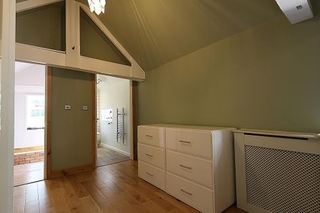 1 bedroom coach house to rent - Photo 4