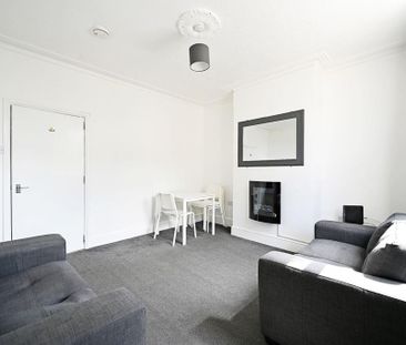 4 bedroom house share to rent - Photo 3