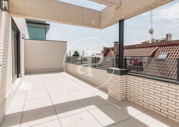 Penthouse for rent in Canillas (Hortaleza)