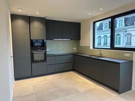 Appartement te huur - Foto 4