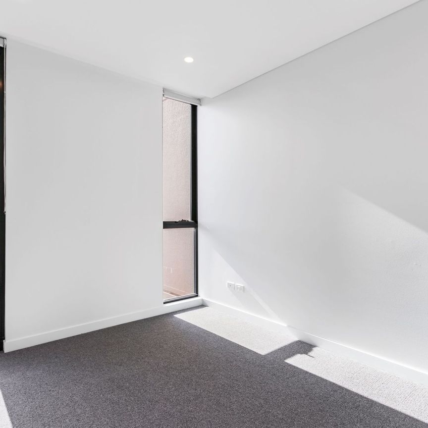 Luxury Apartment in Prime Location - Photo 1