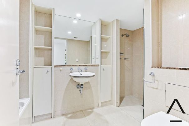 RESORT STYLE HARBOURSIDE LIVING! - Photo 1