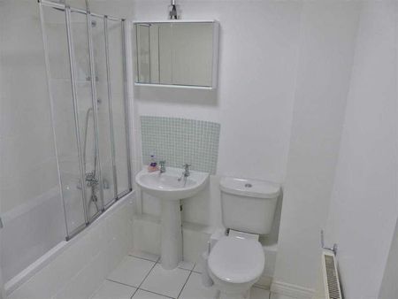 Alconbury Close, Borehamwood, WD6 - Photo 5