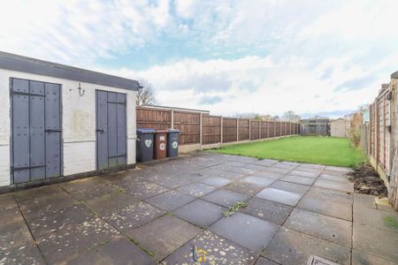 3 bedroom semi-detached house to rent - Photo 5