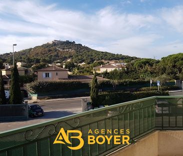 Location Appartement 4 pièces 87m² SIX FOURS LES PLAGES 83140 - Photo 2