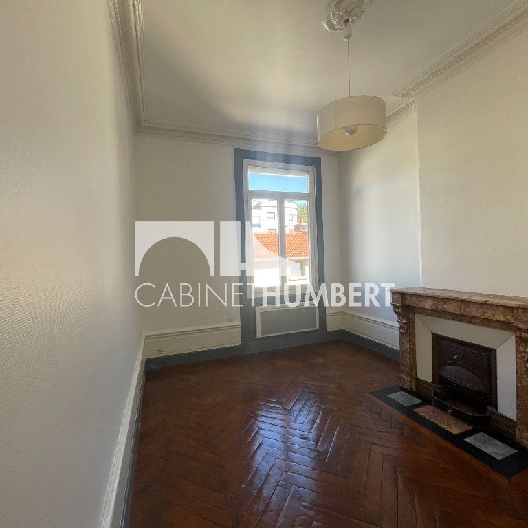 Location Appartement 1 pièce 40m² ST ETIENNE 42000 - Photo 1