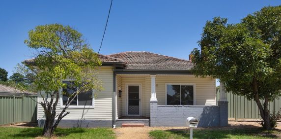 32 Sandhurst Road, California Gully - Photo 2