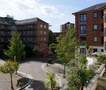 1 Bed Flat, Finland Street, SE16 - Photo 4