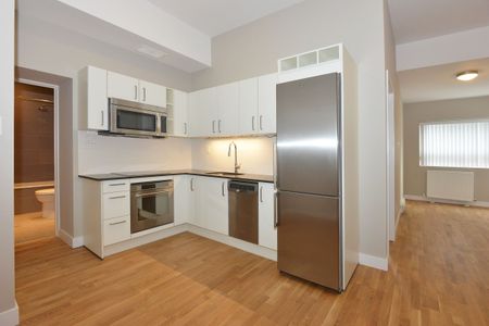 77 Spencer Avenue - Photo 5