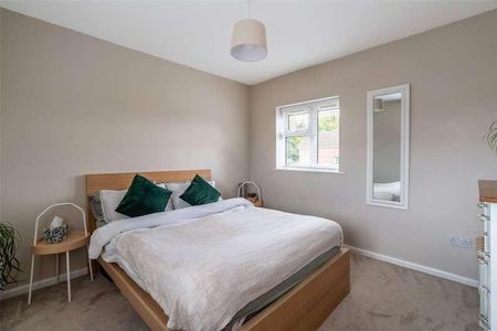 Barnes Crescent, Wimborne, Dorset, BH21 - Photo 5
