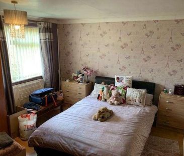 Moorfield Road, Rothwell, Northants, NN14 - Photo 3