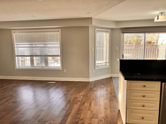 For Lease - 2 Southbend Drive, Brampton, Ontario - Photo 1