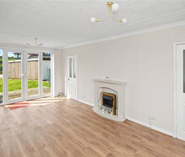 47, Raylands Way, Leeds, West Yorkshire, LS10 4AH - Photo 1