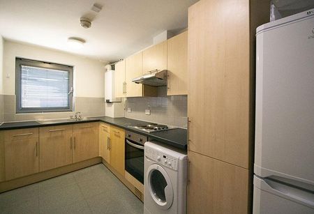 5 bedroom maisonette to rent - Photo 5