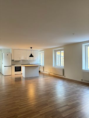 Tullgatan 5 B - Foto 1